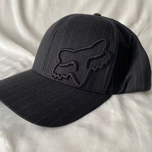 FOX Racing Black Pin Stripe Flex Fit Hat L-XL